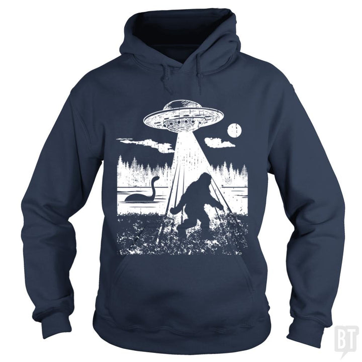 Bigfoot UFO Abduction - BustedTees.com