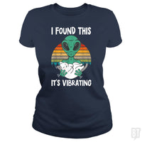 Load image into Gallery viewer, I Found This It&#39;s Vibrating Funny Alien and Cat Vi - BustedTees.com
