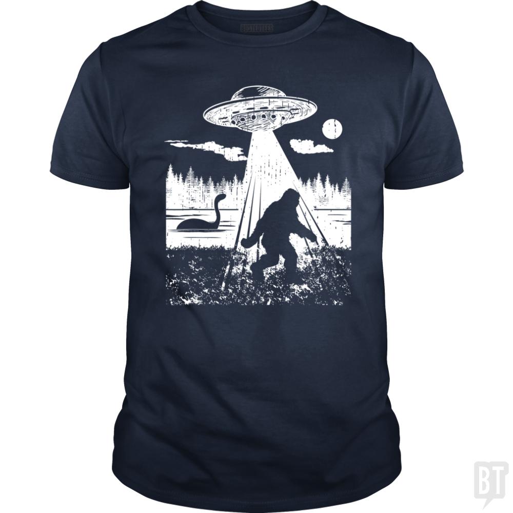 Bigfoot UFO Abduction - BustedTees.com