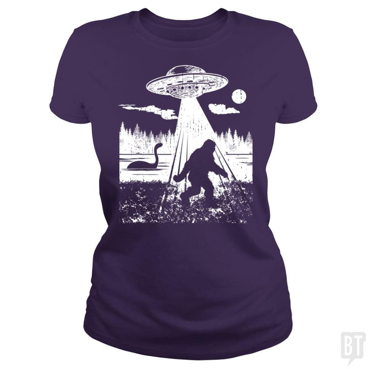Bigfoot UFO Abduction - BustedTees.com